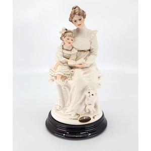 Giuseppe Armani-Story Time Capodimonte