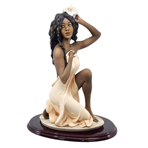 Giuseppe Armani-African Beauty